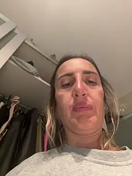 Snapshot of casalinga88 chatting on 09.27.25 casalinga88 online show from 09.27.25