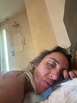 Snapshot of casalinga88 chatting on 02.22.26 casalinga88 online show from 02.22.26