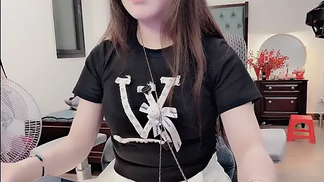 Berrysweet 68 online show from 02.08.26