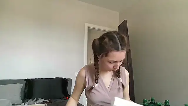 Adela Vetta online show from 03.23.26