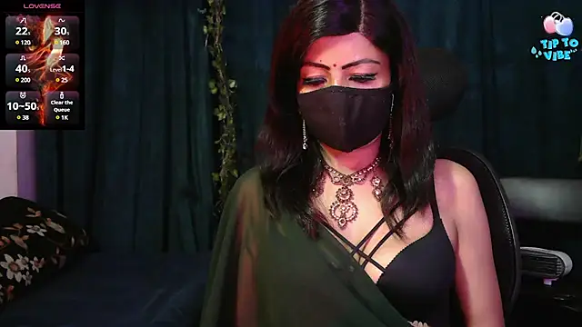 Snapshot of Aashiya- chatting on 02.06.25 Aashiya- online show from 02.06.25