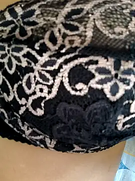 Snapshot of fernandasweet chatting on 01.23.25 fernandasweet online show from 01.23.25