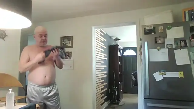 keiferkriss online show from 10.18.25