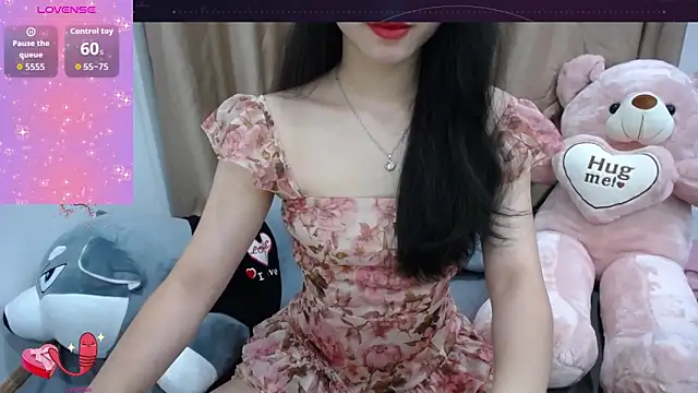 Amila-xoxo online show from 12.19.25