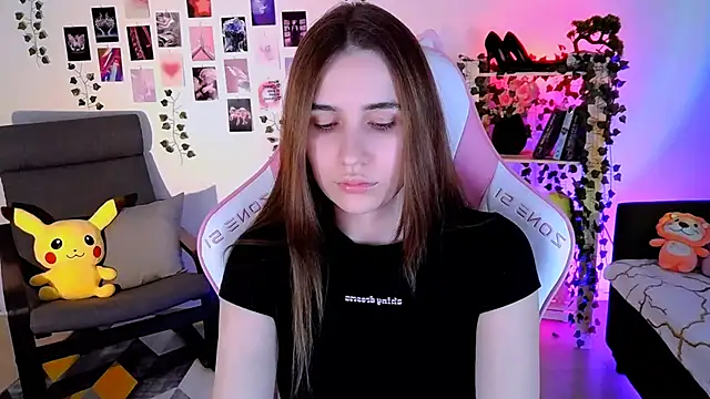 AliceCharmy online show from 12.10.24