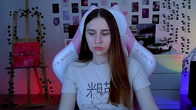 AliceCharmy online show from 10.19.25