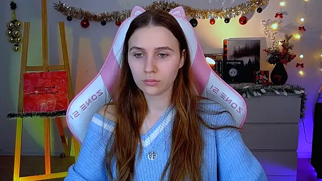 AliceCharmy online show from 12.16.25