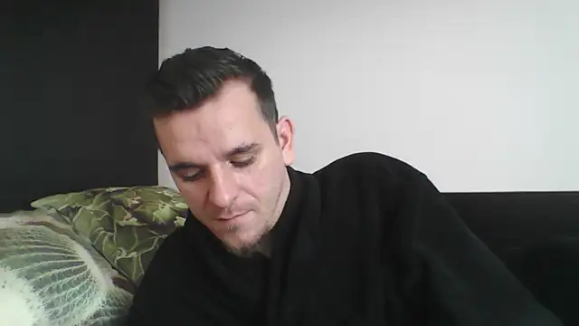 Huge cock22cm online show from 02.14.25