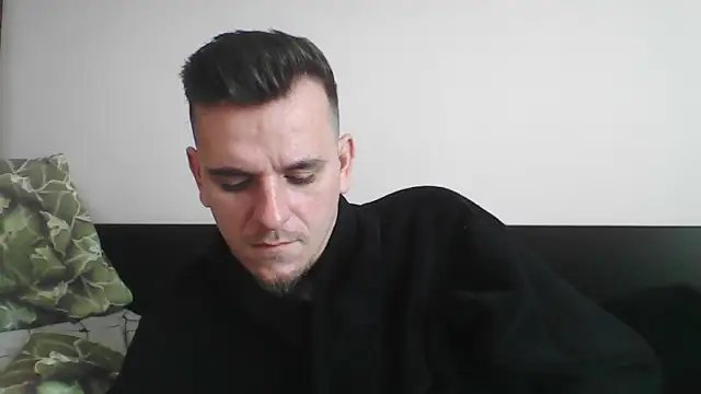 Huge cock22cm online show from 03.19.25