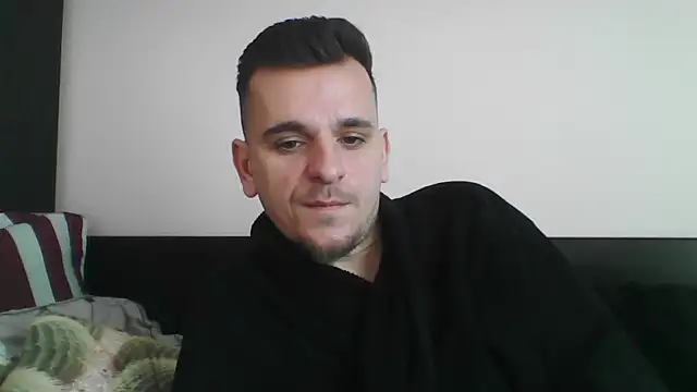 Huge cock22cm online show from 03.20.25