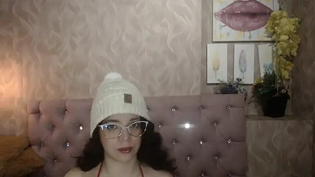 EmmaCowperr online show from 01.08.26