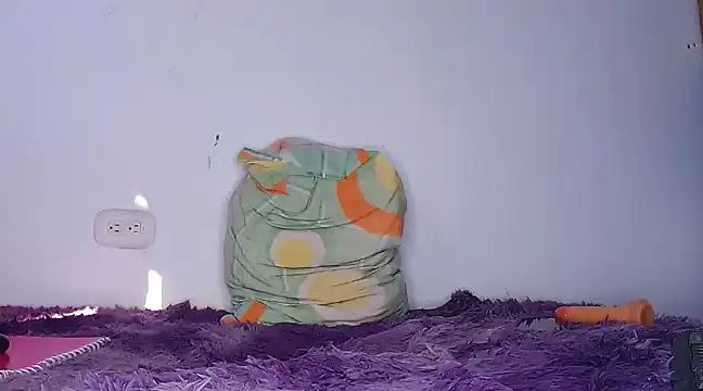 Snapshot of DanteSantoro chatting on 01.16.25 DanteSantoro online show from 01.16.25