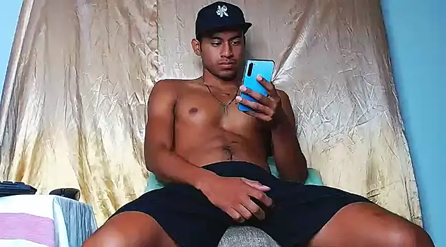 Snapshot of DanteSantoro chatting on 01.20.25 DanteSantoro online show from 01.20.25