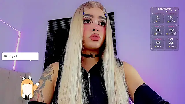 Snapshot of ladytslatina chatting on 05.21.26 ladytslatina online show from 05.21.26