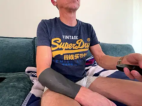 mouser21212 online show from 01.12.26