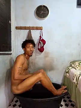 Snapshot of TaurusBallz chatting on 09.10.25 TaurusBallz online show from 09.10.25