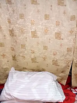 Snapshot of TaurusBallz chatting on 09.30.25 TaurusBallz online show from 09.30.25