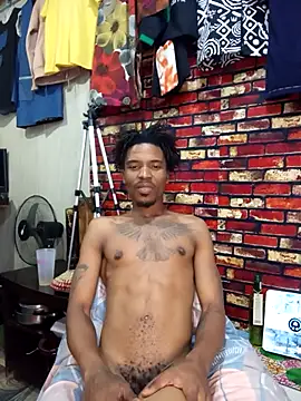 Snapshot of TaurusBallz chatting on 10.03.25 TaurusBallz online show from 10.03.25