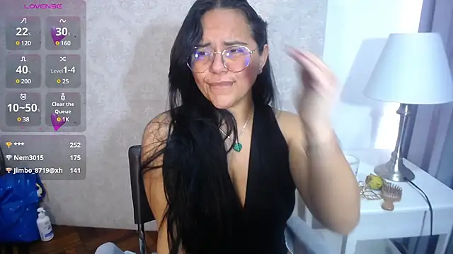 Snapshot of kendra__mamba chatting on 03.21.25 kendra mamba online show from 03.21.25