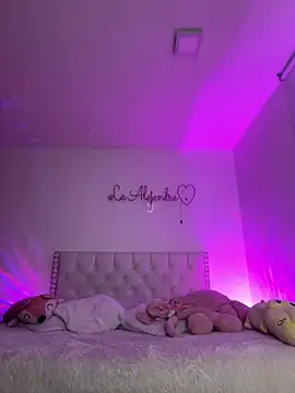 alee lenoxx online show from 03.05.25