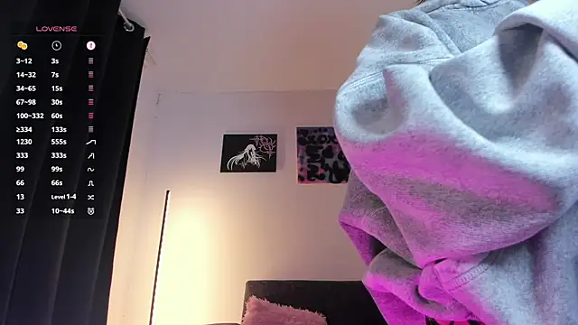 Snapshot of satanbabee chatting on 04.02.26 satanbabee online show from 04.02.26