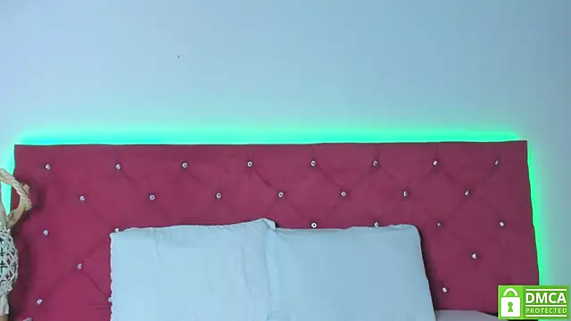 Ruth harvey  online show from 03.05.25