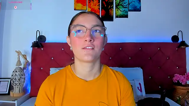 Ruth harvey  online show from 10.22.25