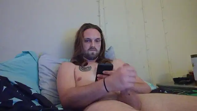 Snapshot of VitaminmanFL chatting on 12.26.24 VitaminmanFL online show from 12.26.24