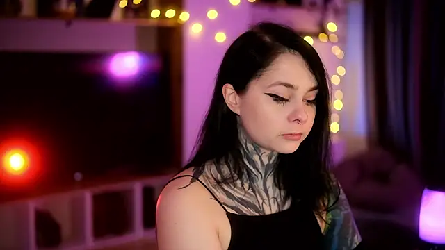 Snapshot of AcidPie chatting on 02.07.25 AcidPie online show from 02.07.25