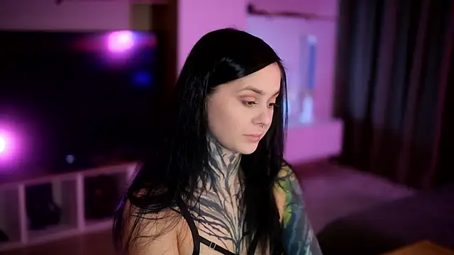 Snapshot of AcidPie chatting on 10.20.25 AcidPie online show from 10.20.25