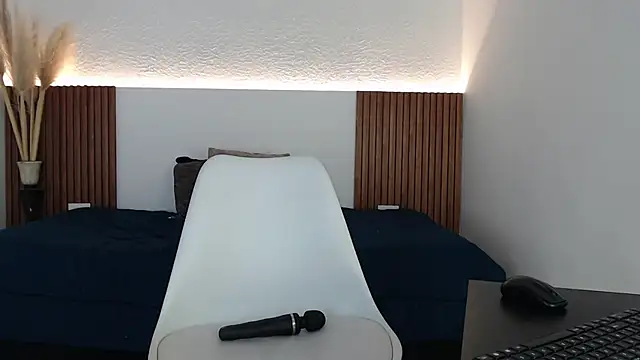 Dakotagloss online show from 02.23.25