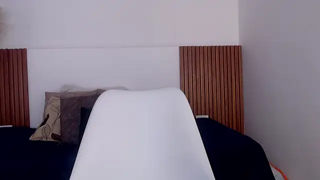 Dakotagloss online show from 03.13.25