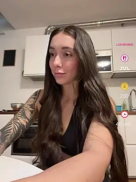 emiliasommer online show from 06.02.26