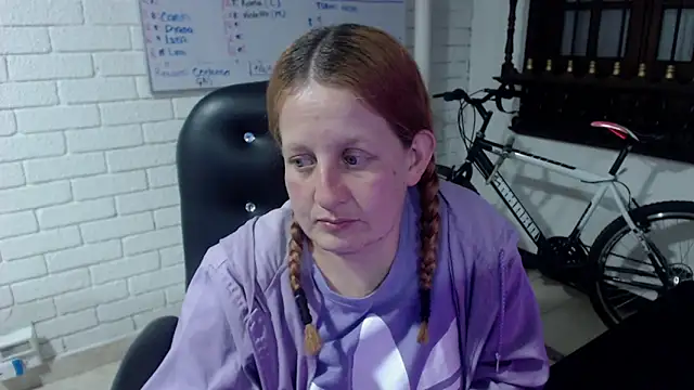 ViioletaMora online show from 02.28.25