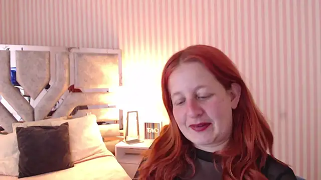 ViioletaMora online show from 03.11.25