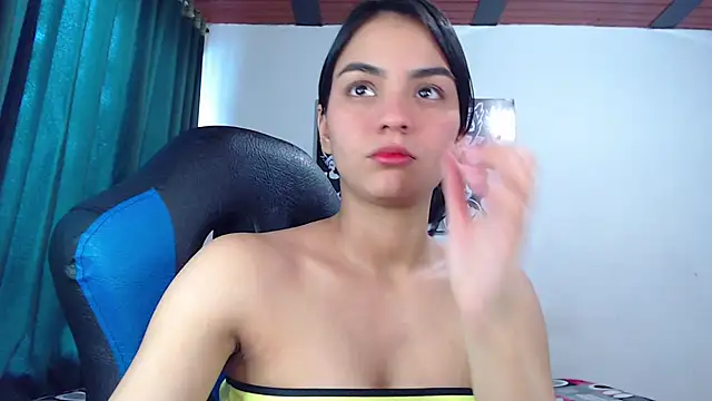 Ariel Zeo1 online show from 12.13.24