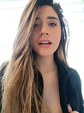 maliciaworld online show from 12.17.24