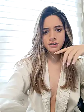 maliciaworld online show from 01.05.25