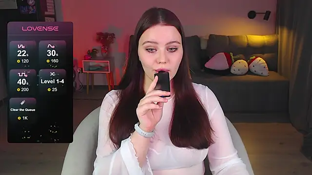 sensual me online show from 01.24.25