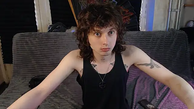 Snapshot of axxxturel chatting on 06.01.26 axxxturel online show from 06.01.26