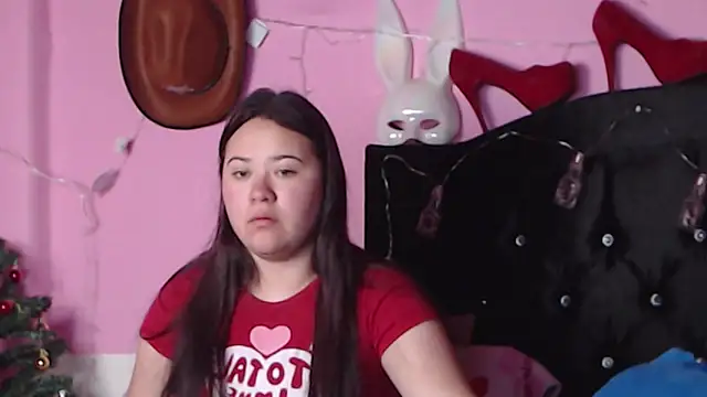 NikkiRous  online show from 01.11.25