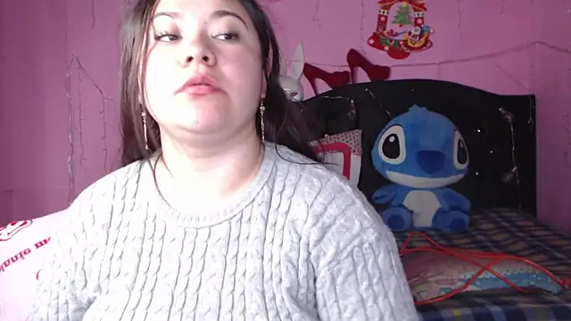 NikkiRous  online show from 02.19.25