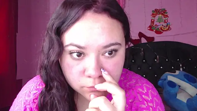 NikkiRous  online show from 03.10.25