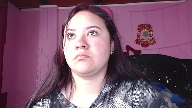 NikkiRous  online show from 03.13.25