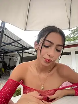 Snapshot of Ema_azel chatting on 01.09.25 Ema azel online show from 01.09.25