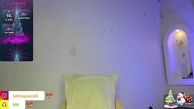 Snapshot of Tahira_21_ chatting on 12.17.24 Tahira 21 online show from 12.17.24
