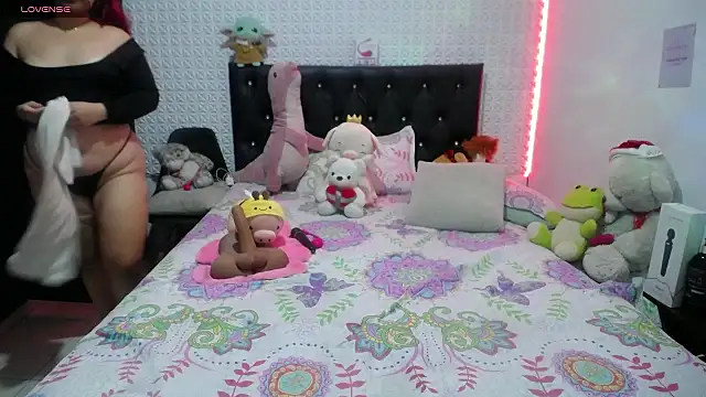 redgirlofficial online show from 01.24.25