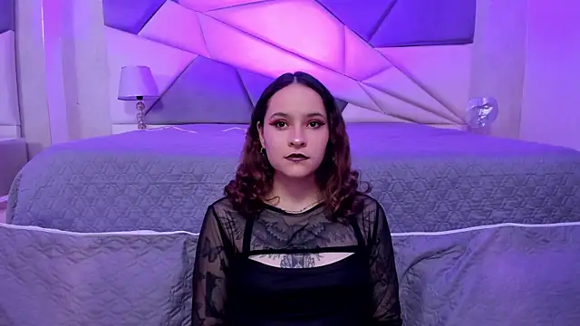 AnnyThompson  online show from 02.09.25