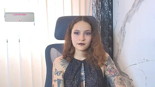 AnnyThompson  online show from 03.20.25
