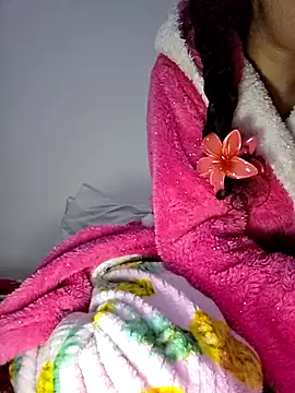 Snapshot of altinya chatting on 01.19.26 altinya online show from 01.19.26